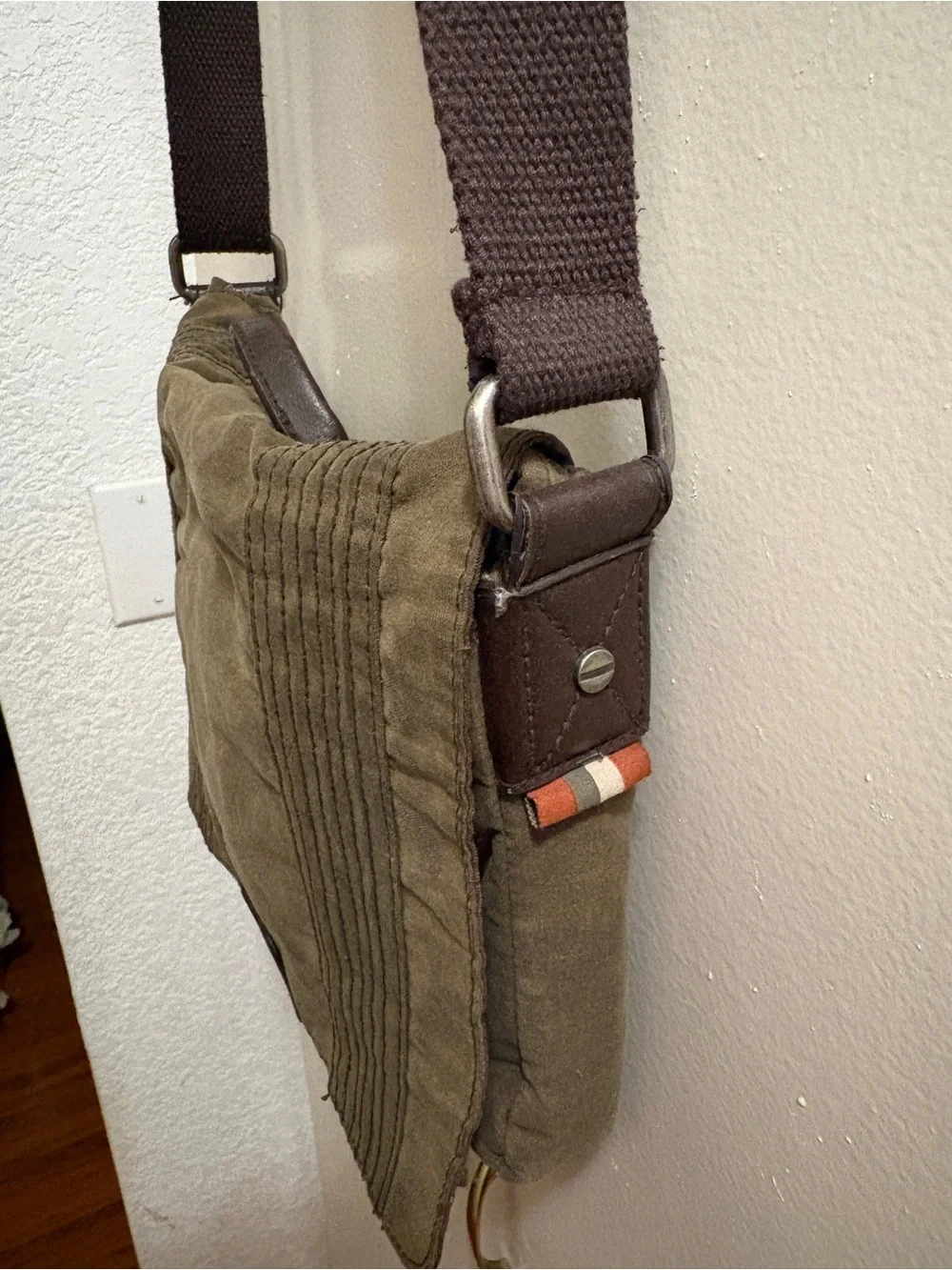 Relic Brand Crossbody Messenger Bag Canvas Olive Green